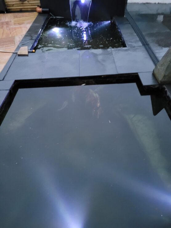 Ponds and water features - Image 14